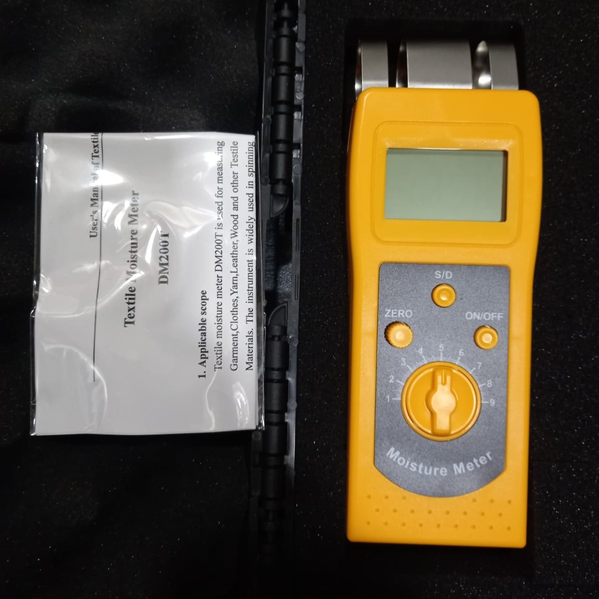 Paper moisture meter