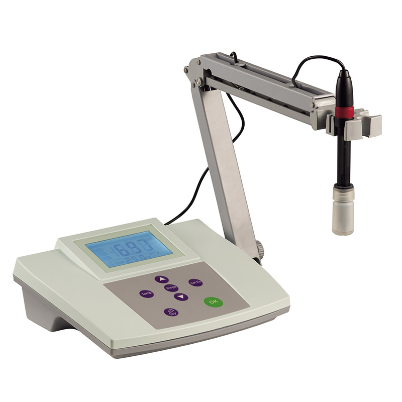 Digital Benchtop pH Meter